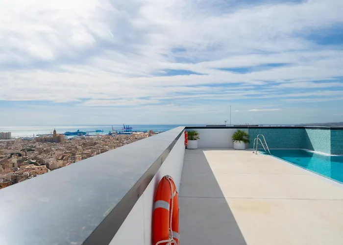 Xpce Urban 9 Skyline - Parking Free
